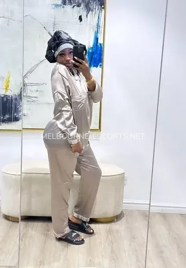 Melbourne escorts Lisa — 5
