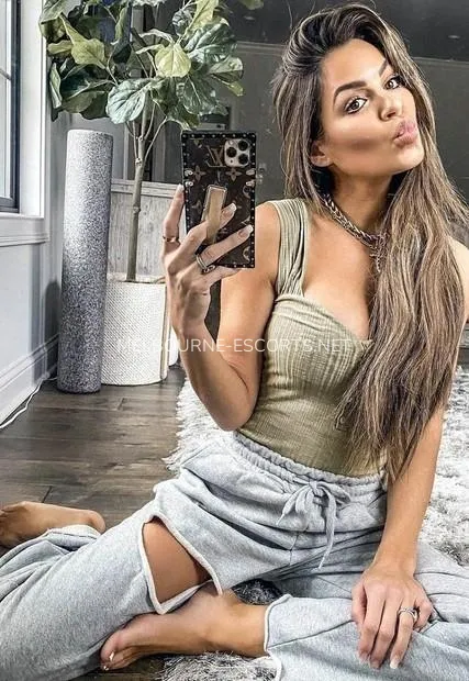 Melbourne escorts Nieves