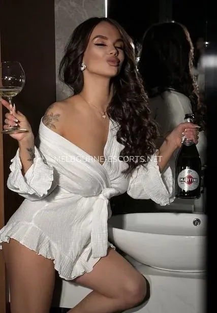 Melbourne escorts Ellie — 4