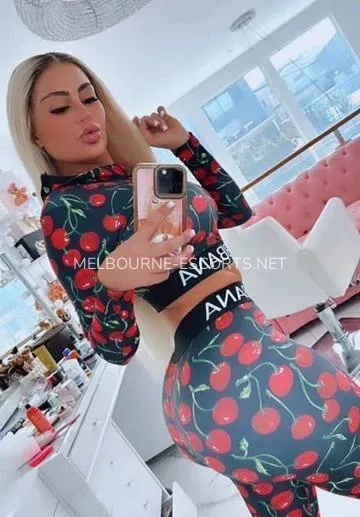 Melbourne escorts Gun — 3