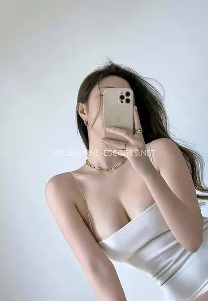 Melbourne escorts Karin — 3