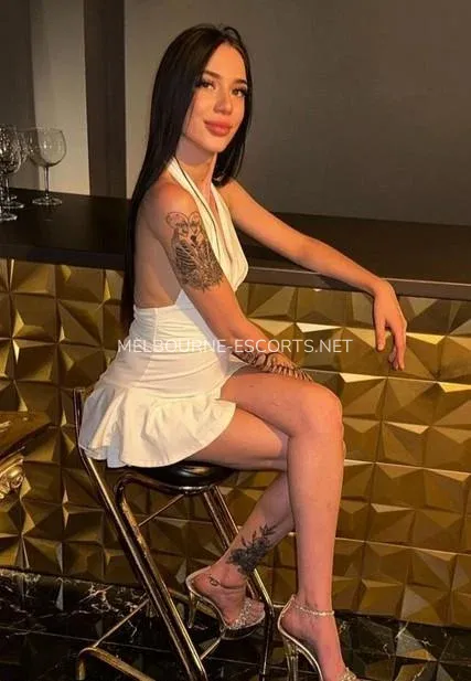 Melbourne escorts Pia — 1