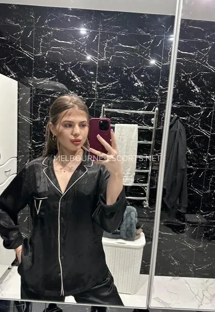 Melbourne escorts Constanza — 2