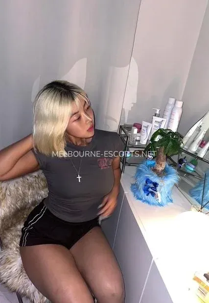 Melbourne escorts Claire — 3