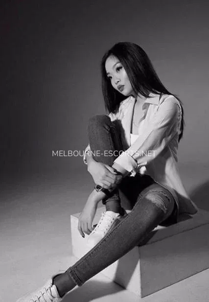 Melbourne escorts Laura — 4