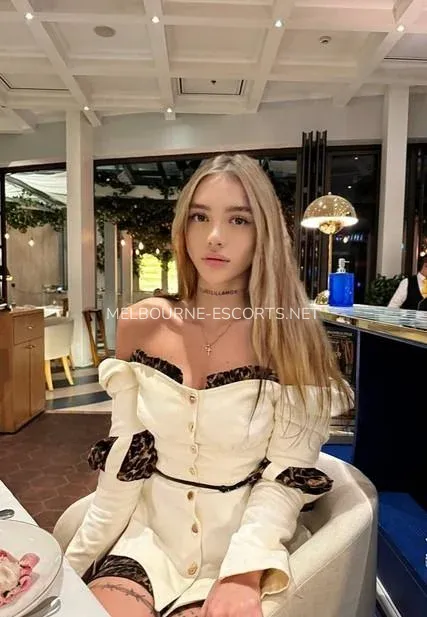Melbourne escorts Autumn — 1
