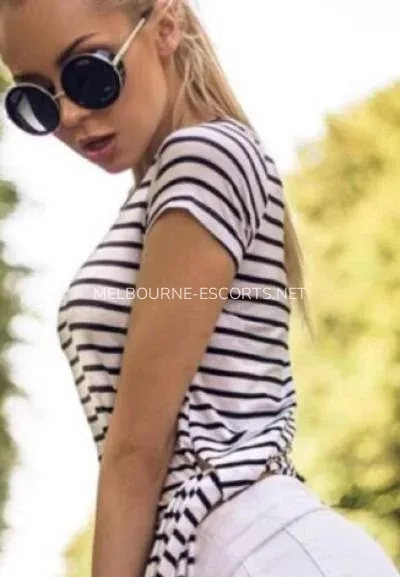 Melbourne escorts Clara — 3