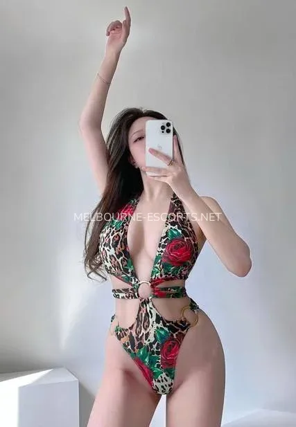 Melbourne escorts Ella — 4