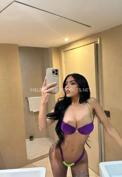 Melbourne escorts Emilia — 4