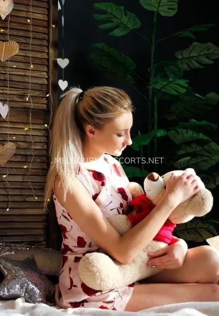 Melbourne escorts Daisy — 3