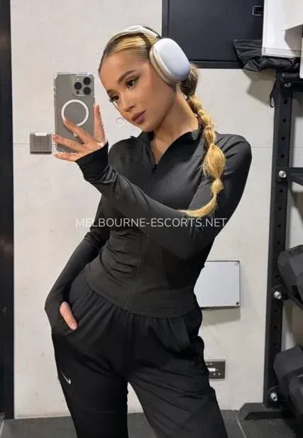 Melbourne escorts Caroline — 3