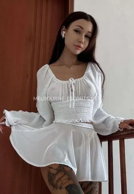 Melbourne escorts Ariana — 4
