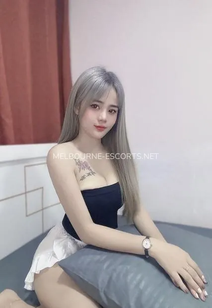 Melbourne escorts Emilia — 2